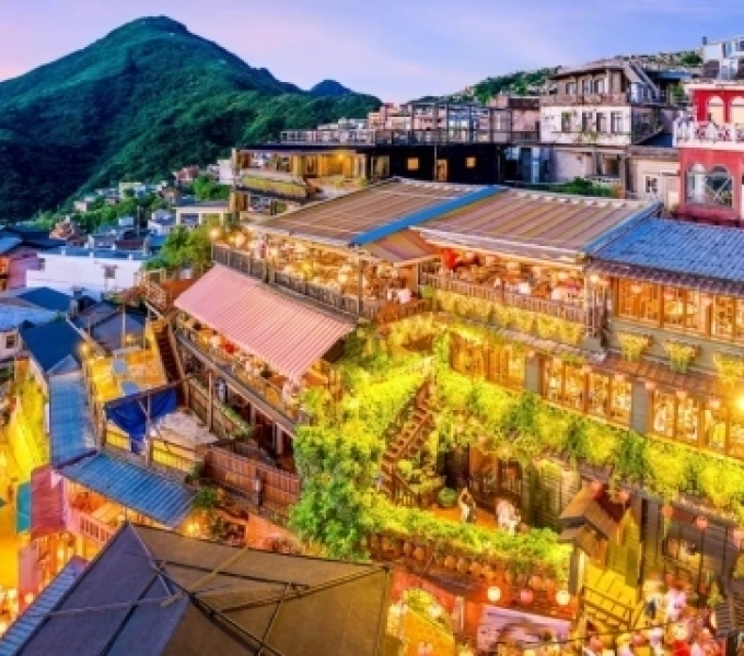 SÀI GÒN – CAO HÙNG – GIA NGHĨA – ĐÀI TRUNG – NAM ĐẦU - CAO HÙNG – SÀI GÒN